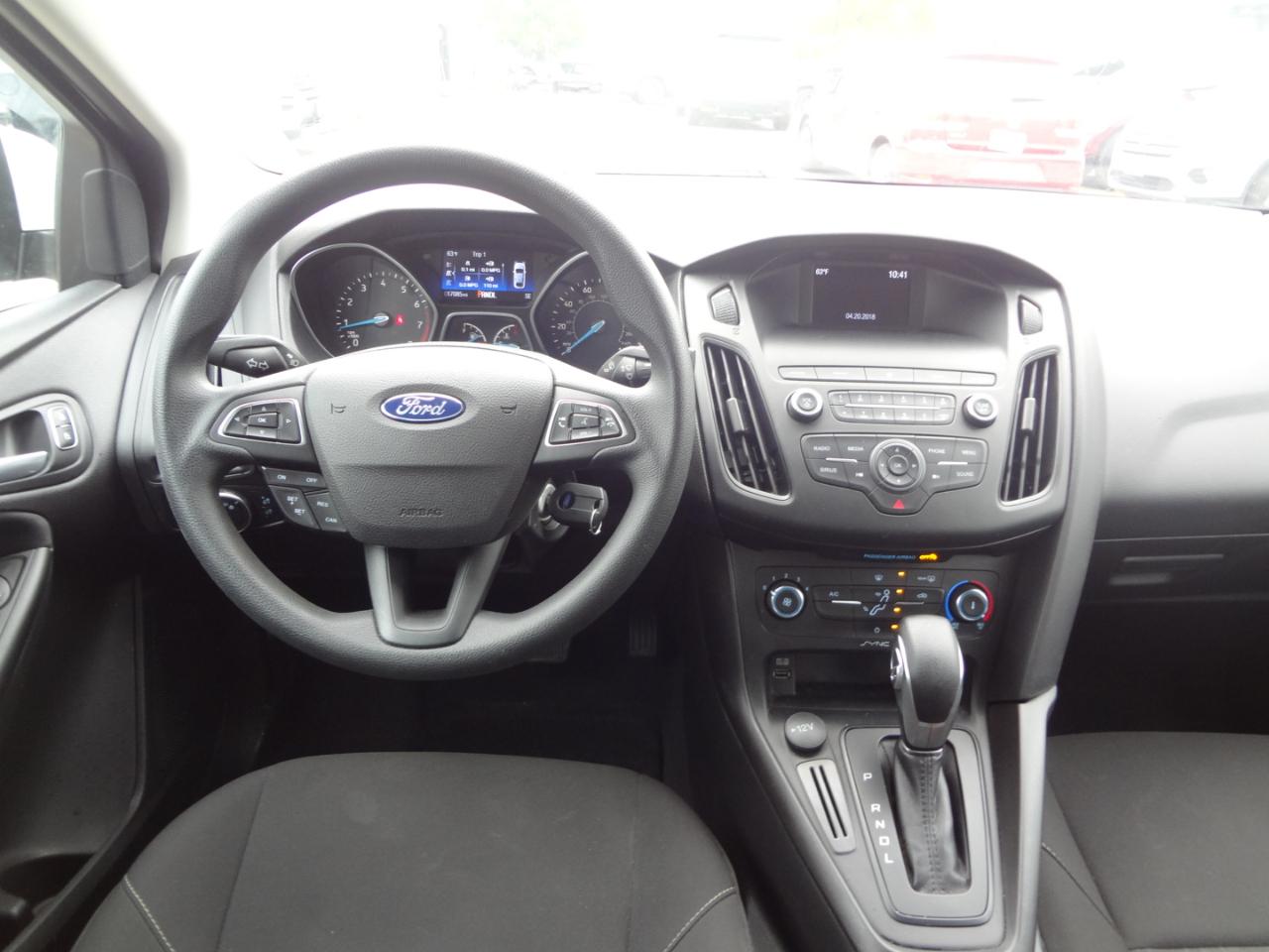 Ford Focus SE Sedan 2018