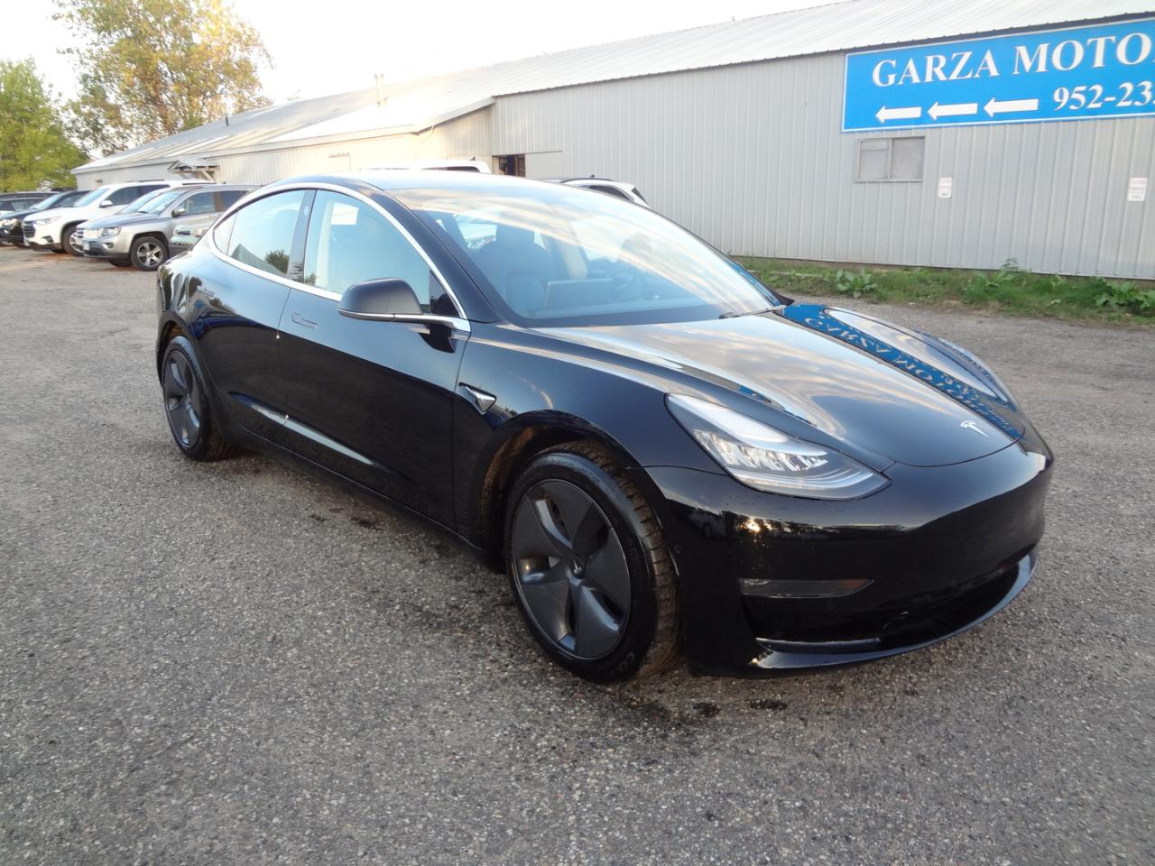 Tesla Model 3 Mid Range 2019