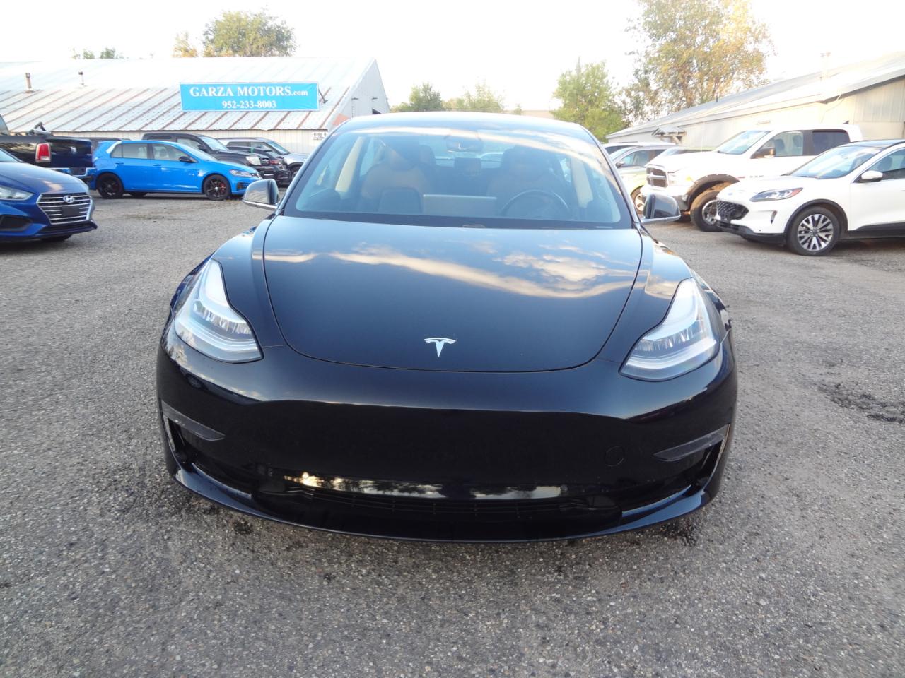 Tesla Model 3 Mid Range 2019