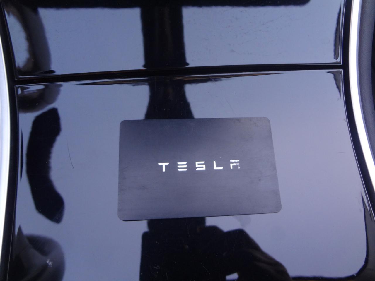 Tesla Model 3 Mid Range 2019
