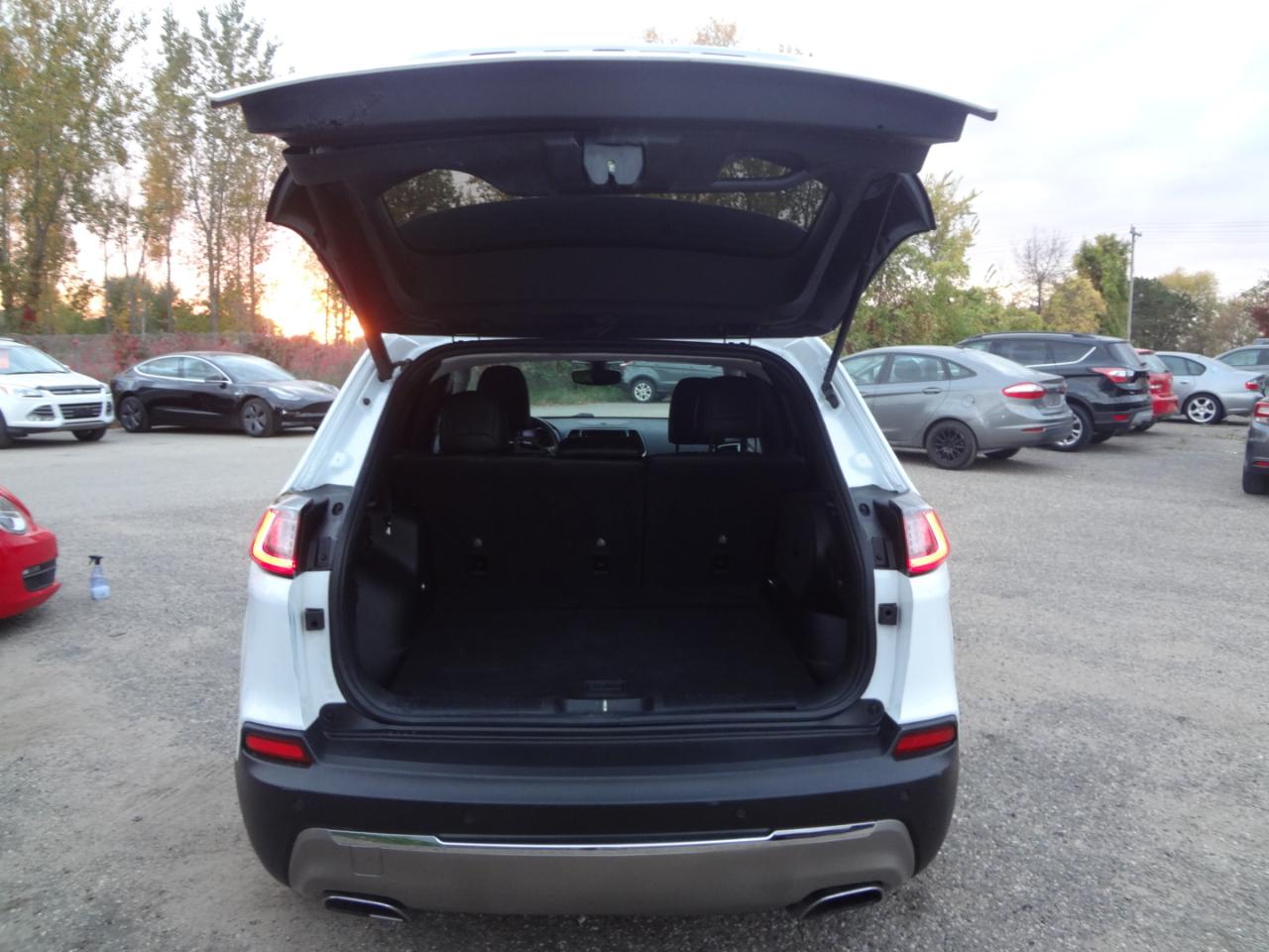 Jeep Cherokee Limited 4WD 2019