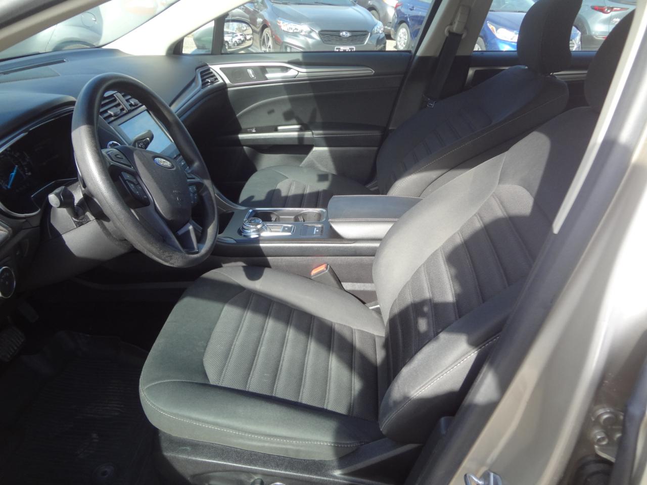 Ford Fusion SE 2017