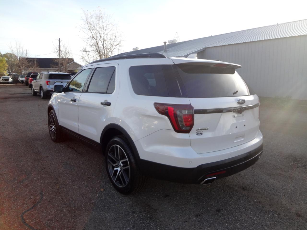 Ford Explorer Sport 4WD 2016