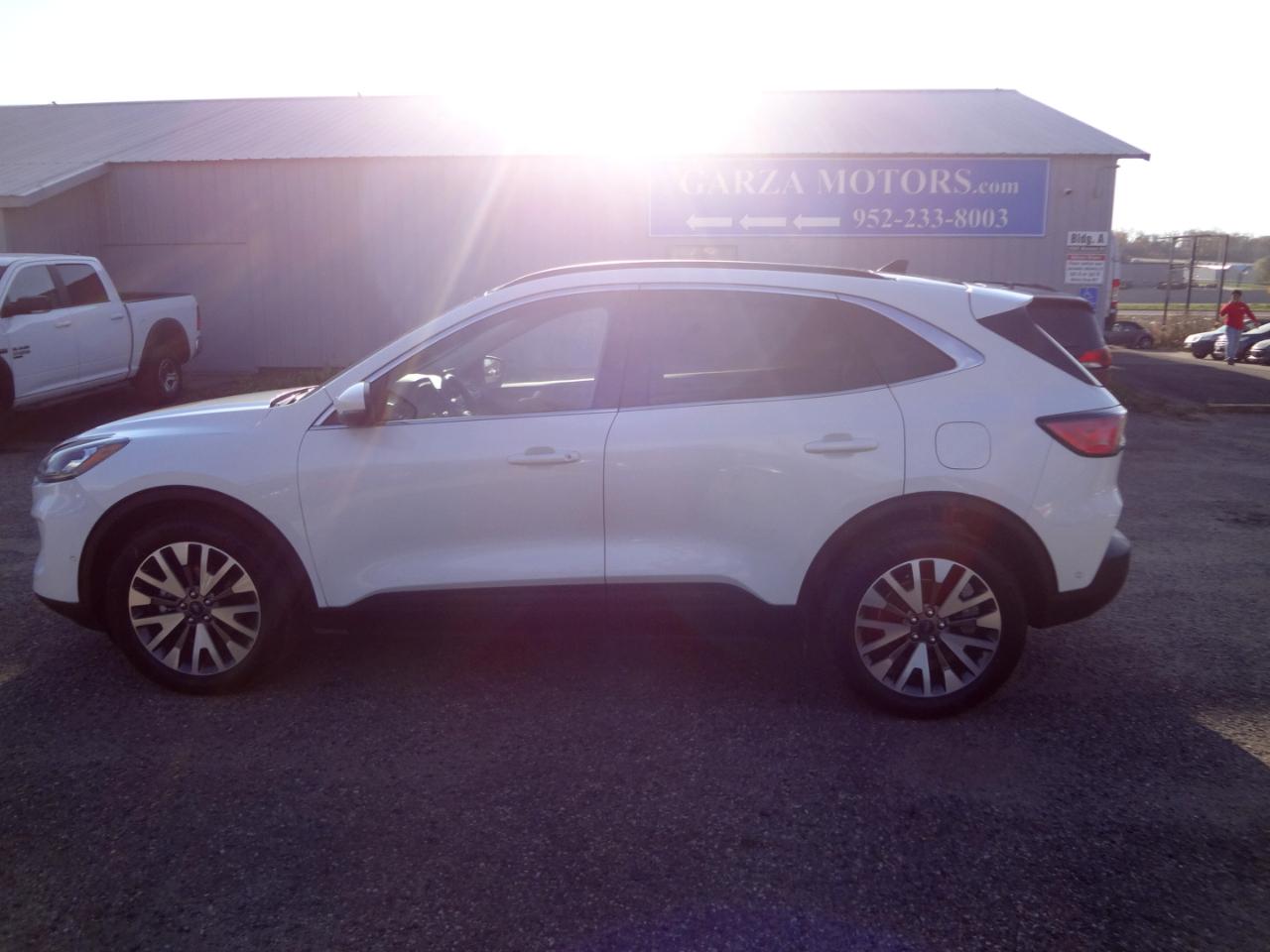 Ford Escape Titanium 4WD 2020