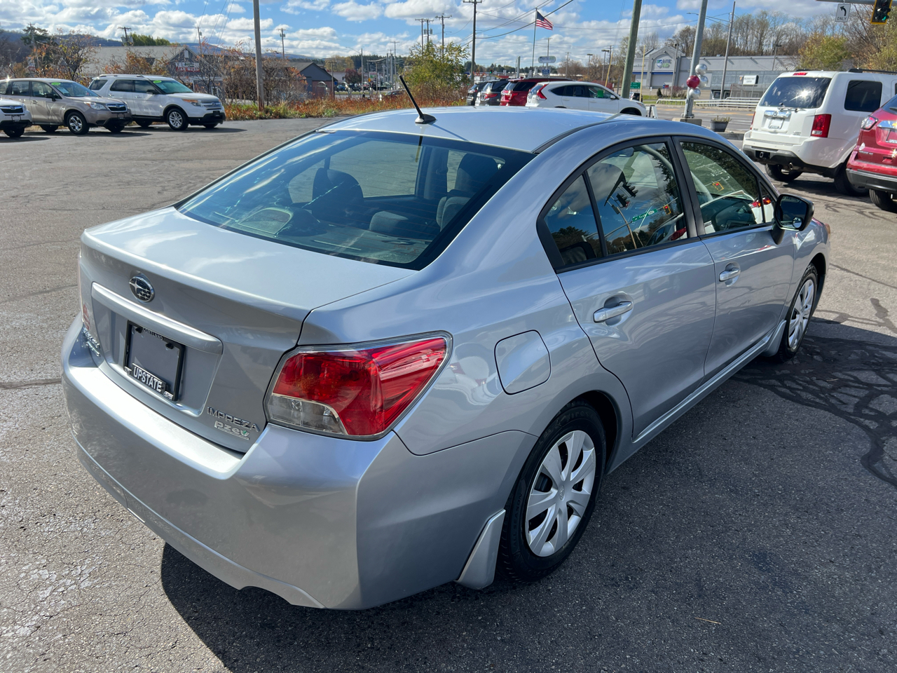 Subaru Impreza Sedan 4dr Auto 2.0i 2013 Subaru Impreza Sedan 4dr Auto 2.0i 2013