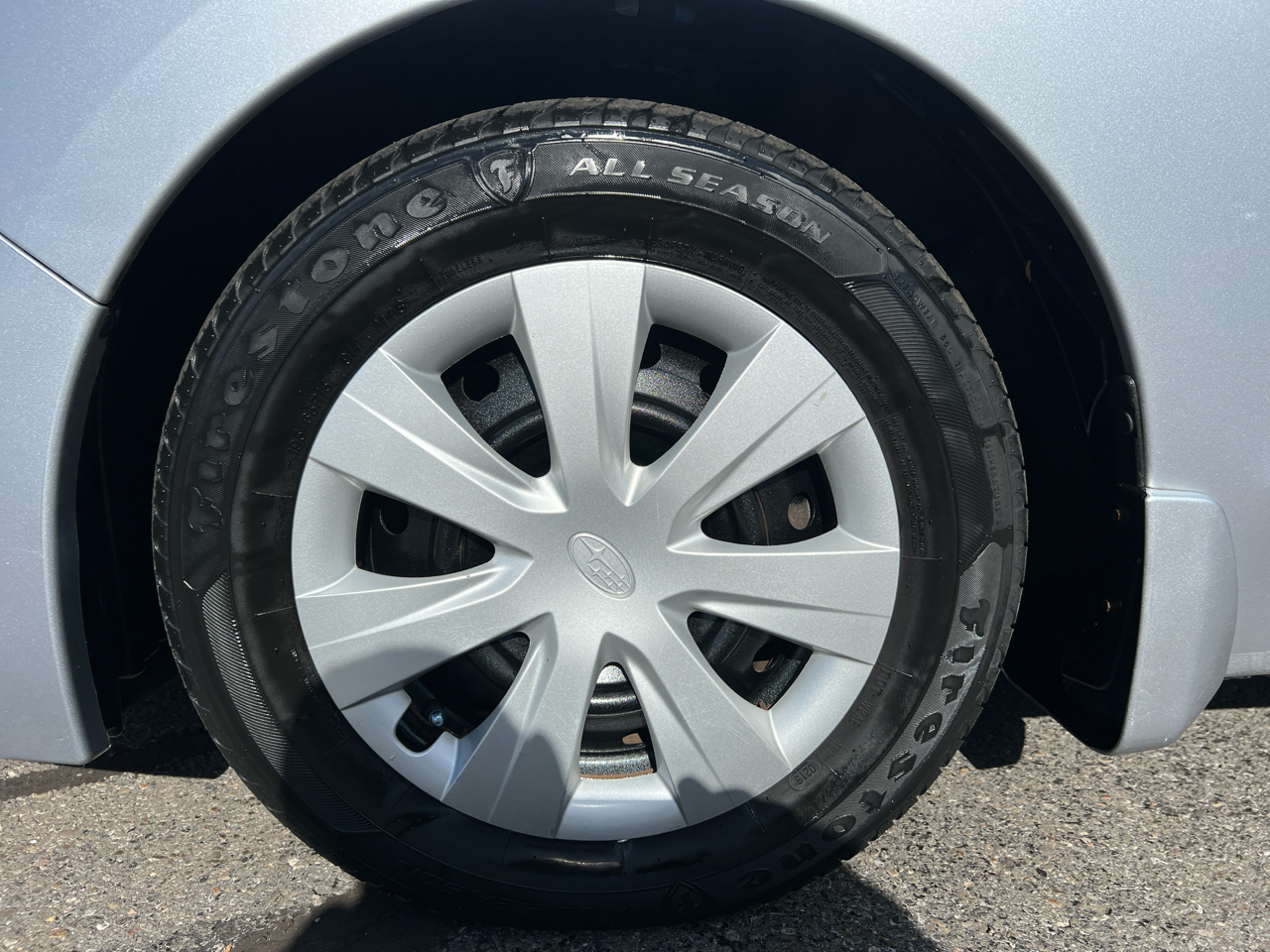 Subaru Impreza Sedan 4dr Auto 2.0i 2013 Subaru Impreza Sedan 4dr Auto 2.0i 2013