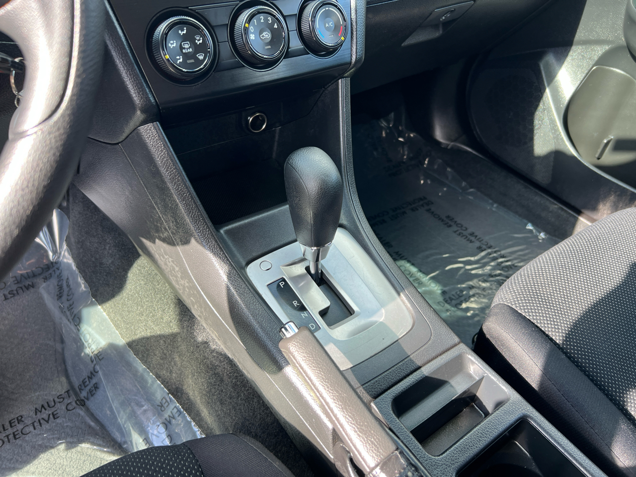 Subaru Impreza Sedan 4dr Auto 2.0i 2013 Subaru Impreza Sedan 4dr Auto 2.0i 2013