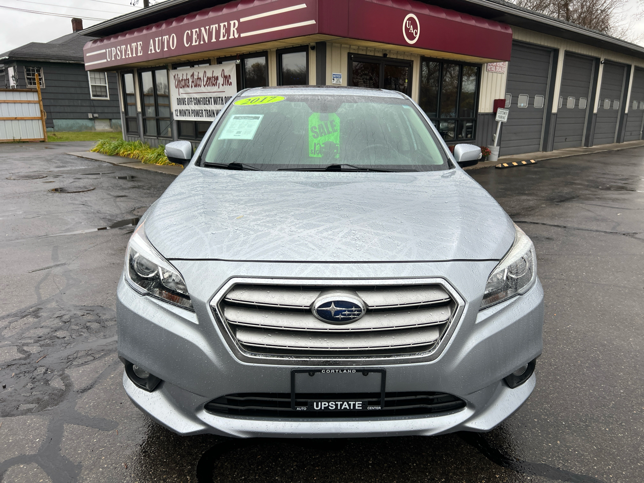 2017 Subaru Legacy 2.5i Limited photo 2