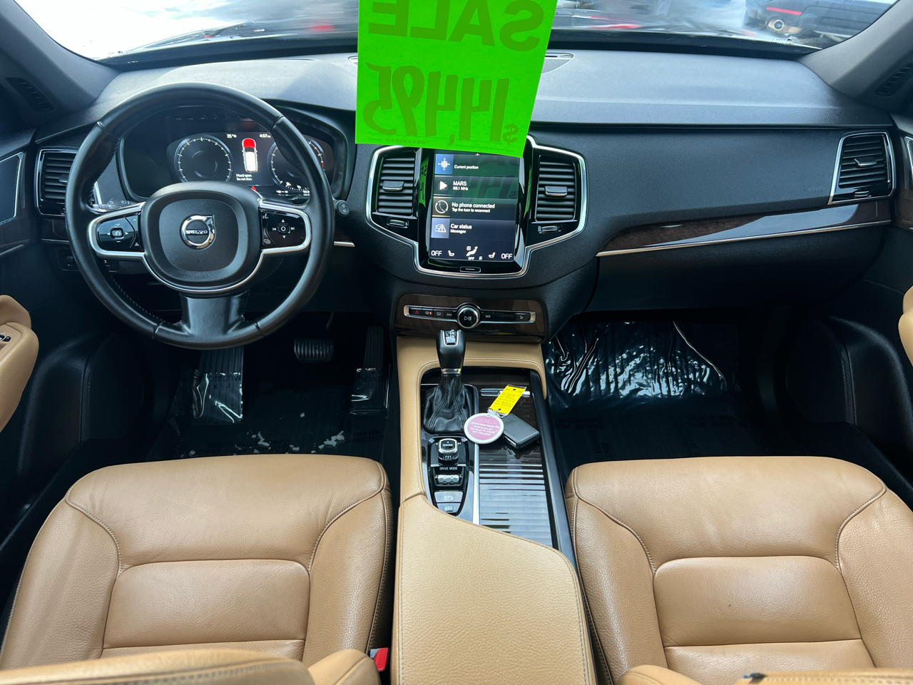 Volvo XC90 T6 AWD 7-Passenger Momentum 2017