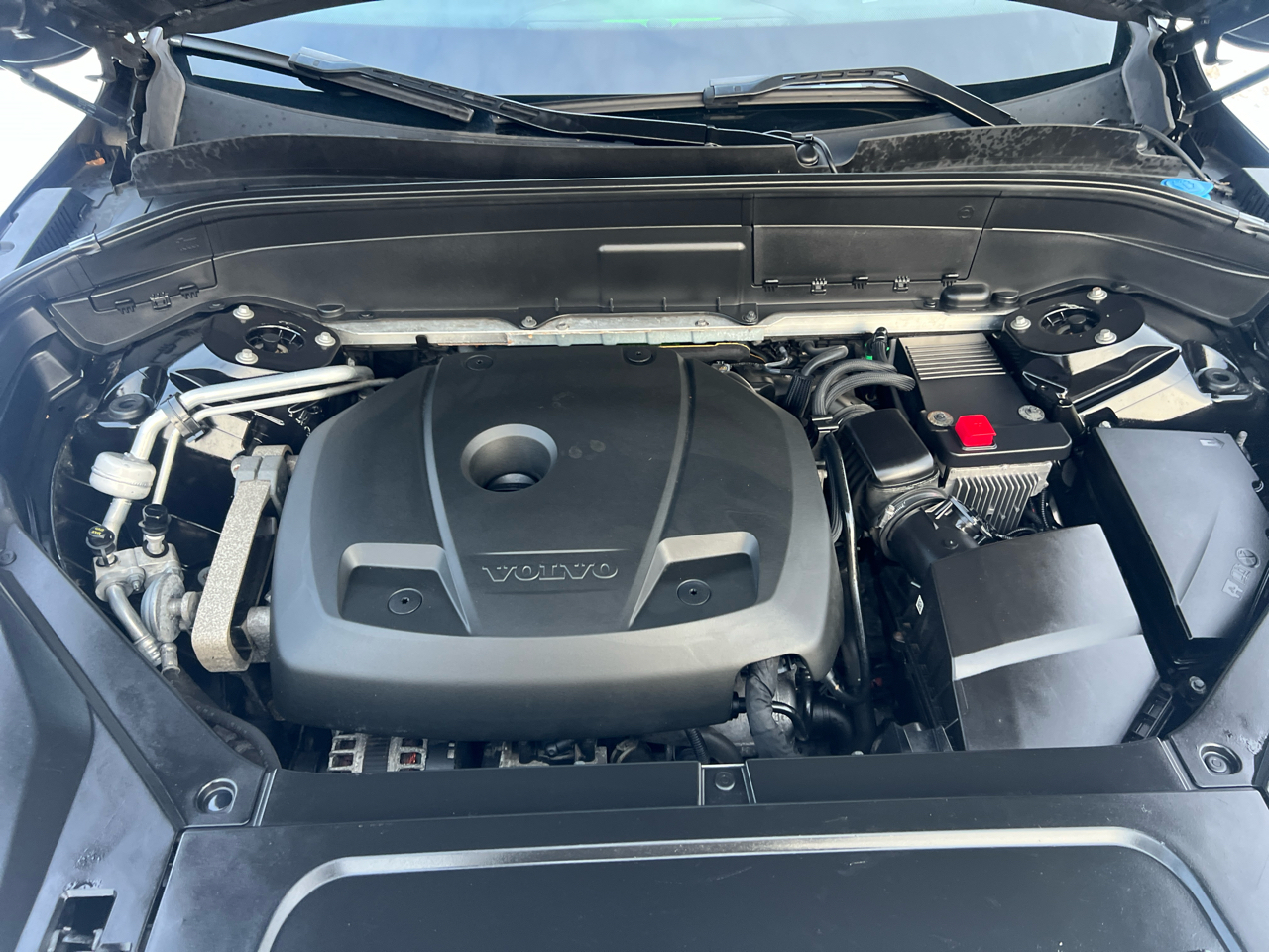 Volvo XC90 T6 AWD 7-Passenger Momentum 2017