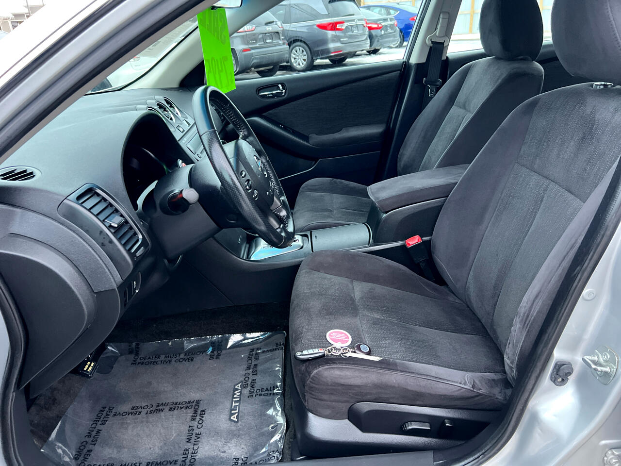 Nissan Altima 4dr Sdn I4 CVT 2.5 S 2011