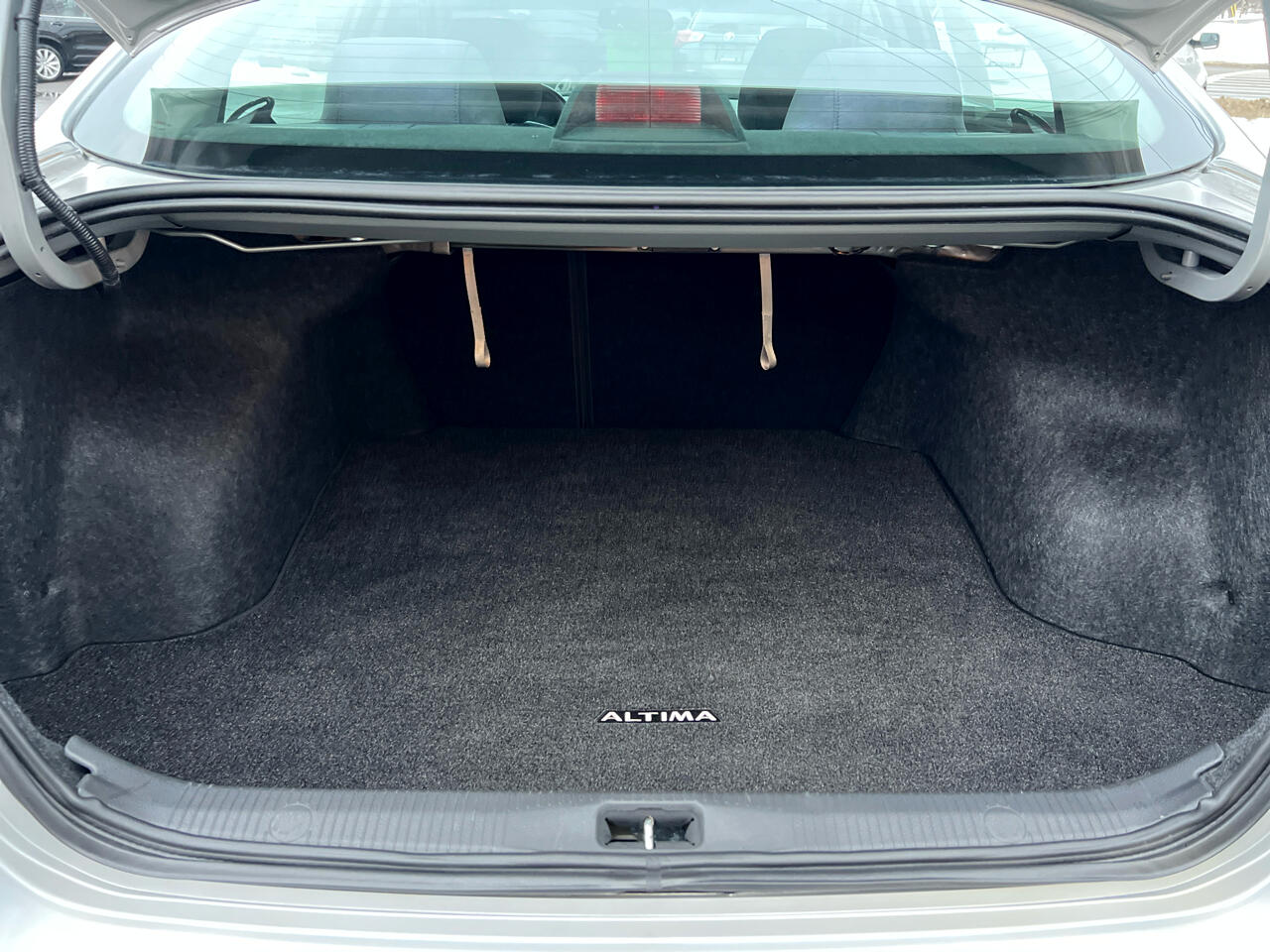 Nissan Altima 4dr Sdn I4 CVT 2.5 S 2011