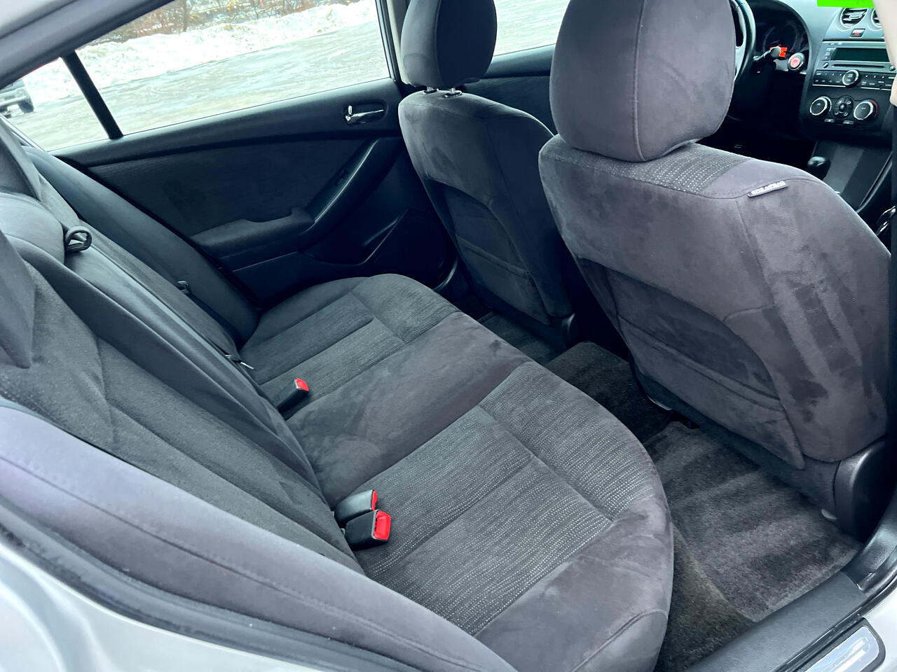 Nissan Altima 4dr Sdn I4 CVT 2.5 S 2011