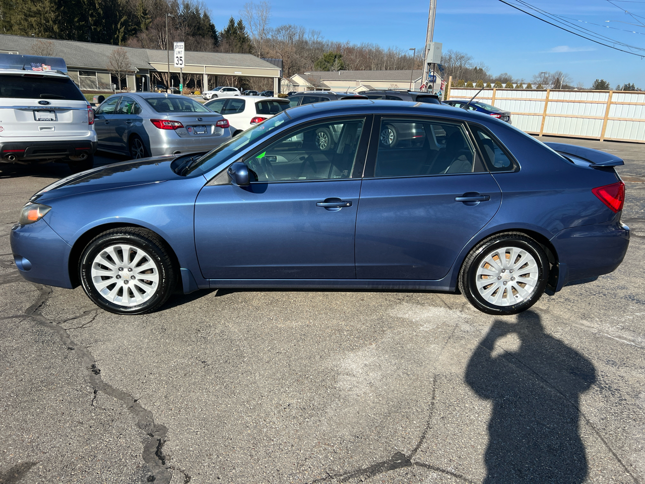 Subaru Impreza Sedan 4dr Auto 2.5i Premium w/Pwr Moonroof Value Pkg 2011