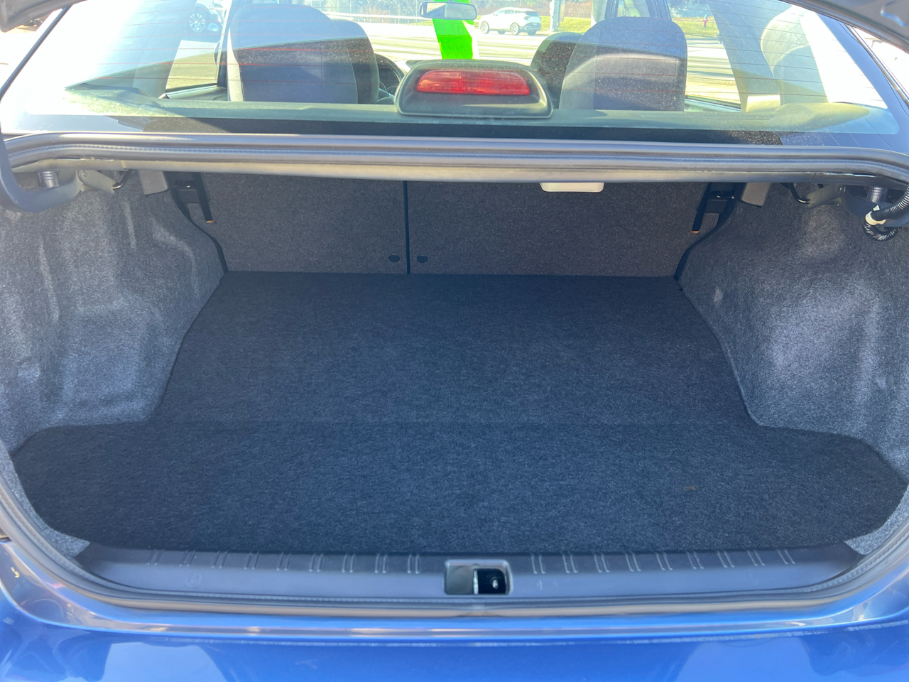 Subaru Impreza Sedan 4dr Auto 2.5i Premium w/Pwr Moonroof Value Pkg 2011