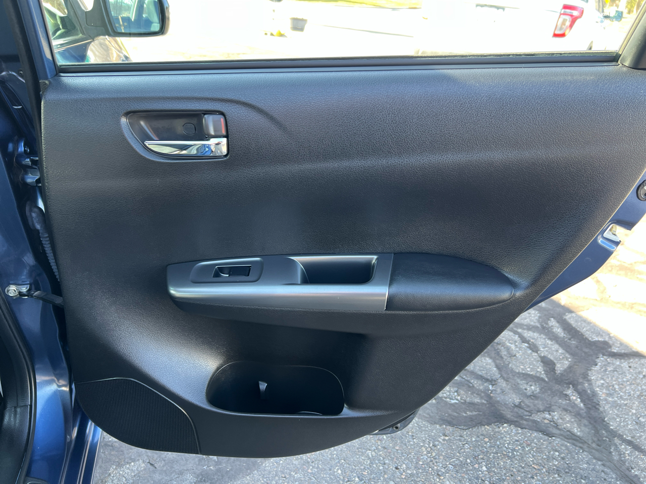 Subaru Impreza Sedan 4dr Auto 2.5i Premium w/Pwr Moonroof Value Pkg 2011