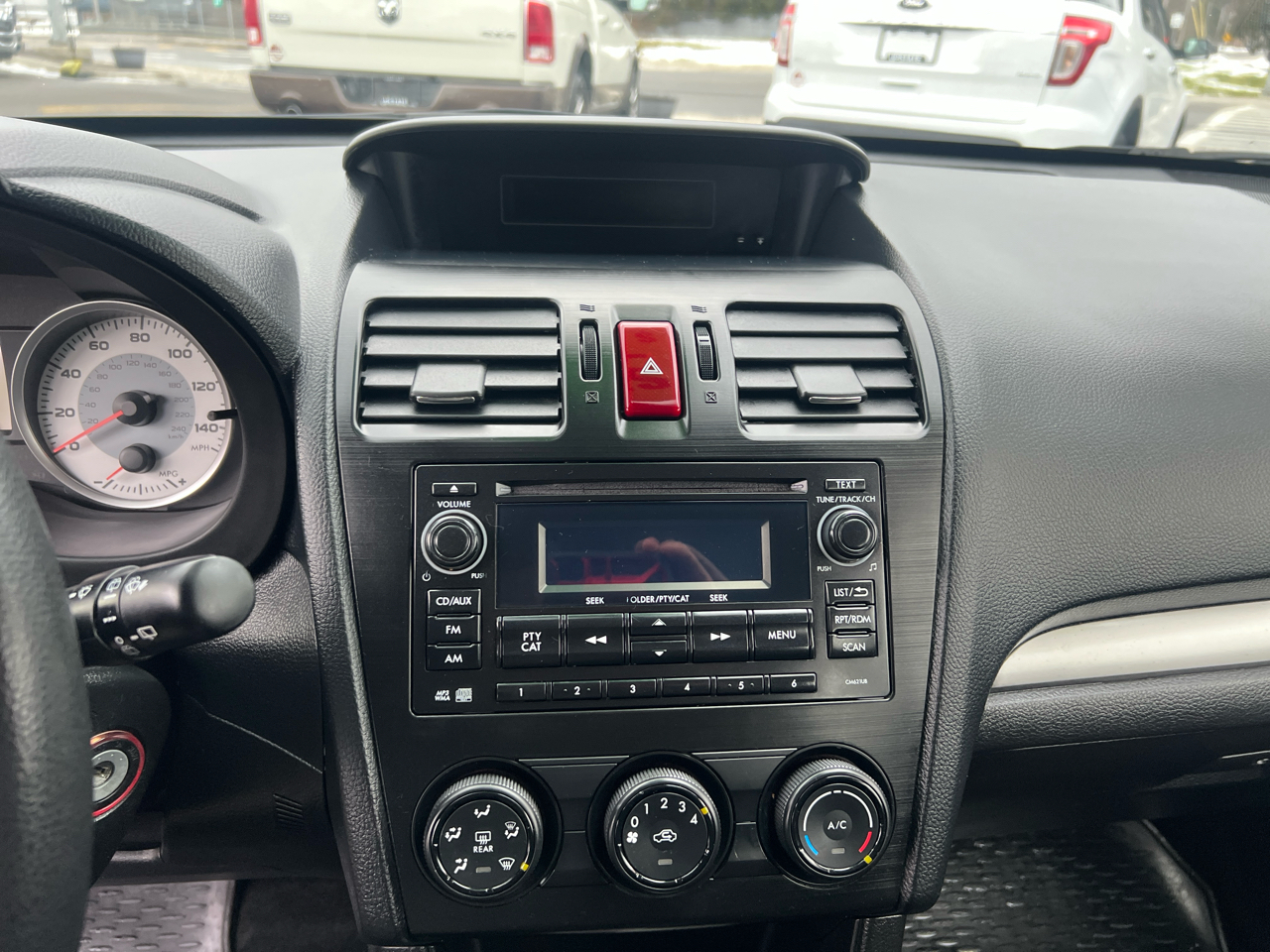 Subaru Impreza Wagon 5dr Man 2.0i Premium 2014