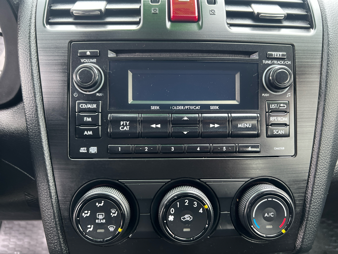 Subaru Impreza Wagon 5dr Man 2.0i Premium 2014