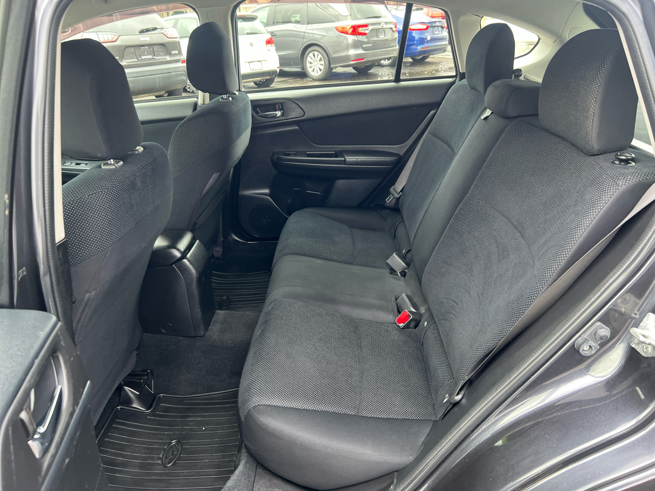 Subaru Impreza Wagon 5dr Man 2.0i Premium 2014