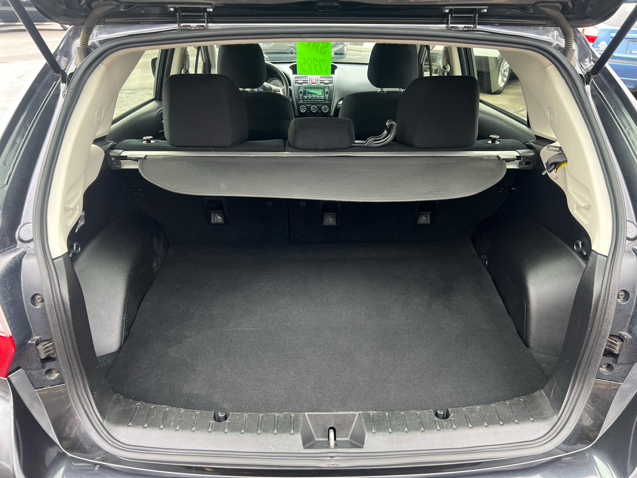 Subaru Impreza Wagon 5dr Man 2.0i Premium 2014