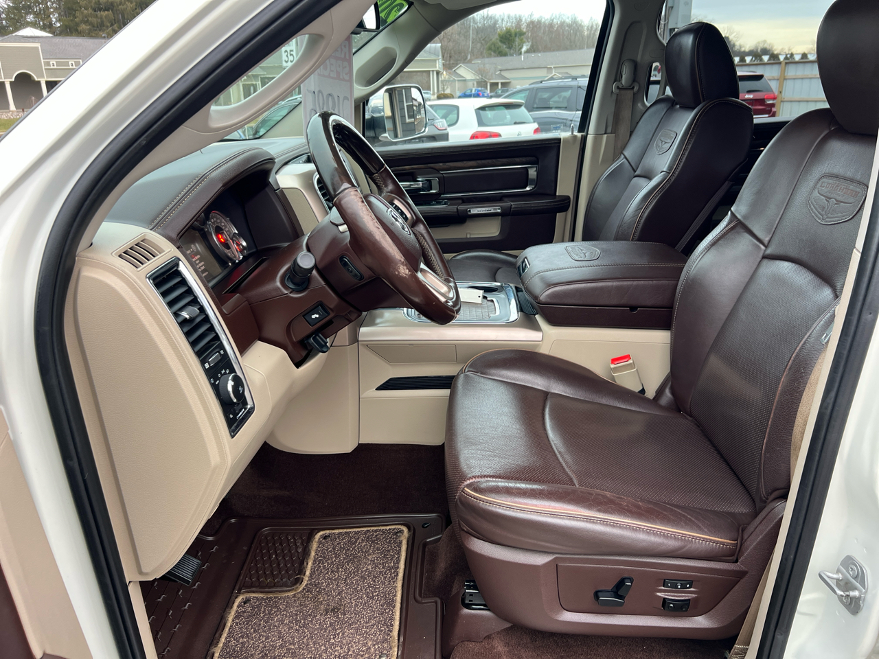 RAM 1500 4WD Crew Cab 140.5" Longhorn 2017