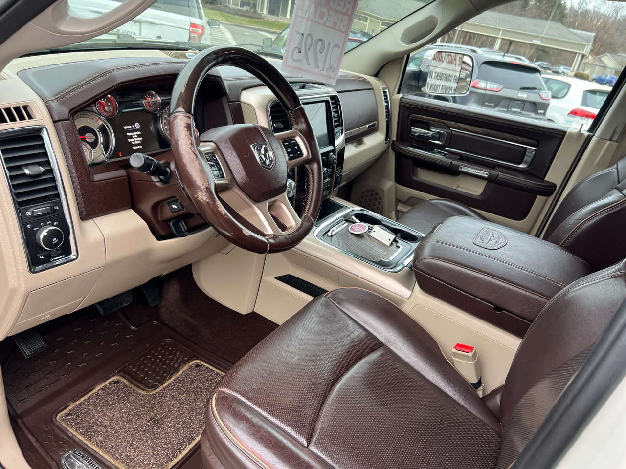 RAM 1500 4WD Crew Cab 140.5" Longhorn 2017