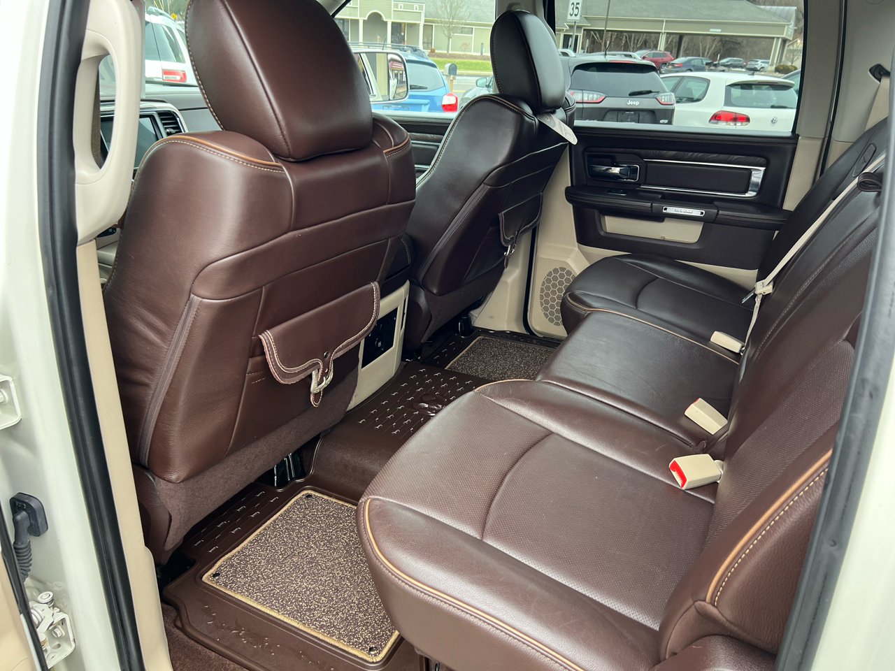 RAM 1500 4WD Crew Cab 140.5" Longhorn 2017