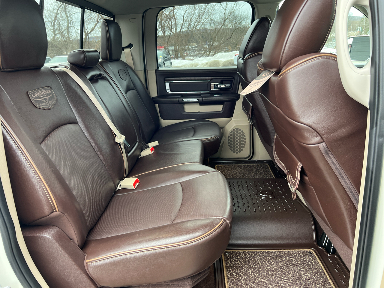 RAM 1500 4WD Crew Cab 140.5" Longhorn 2017