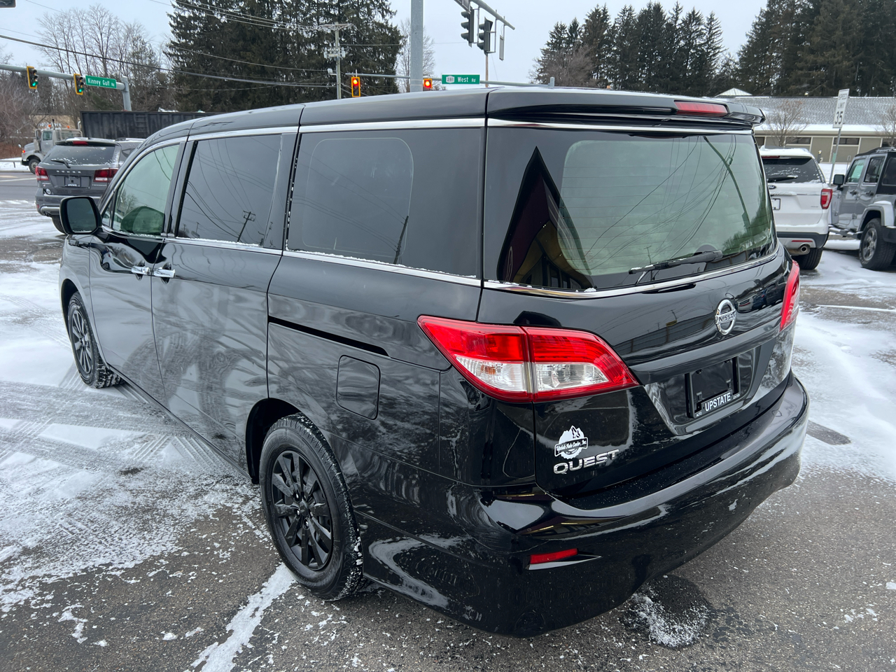 Nissan Quest 4dr S 2015