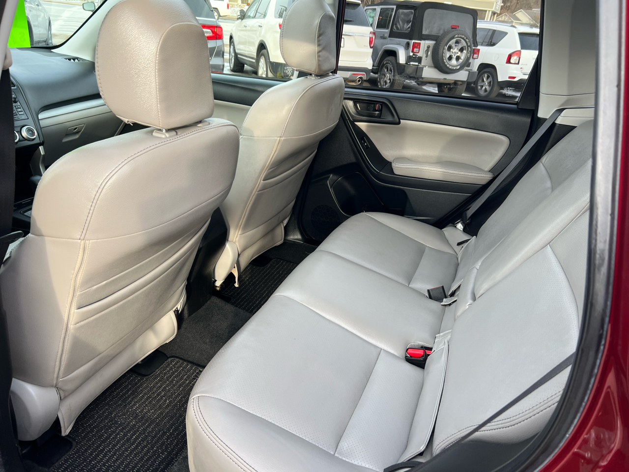 Subaru Forester 4dr Auto 2.5i Premium PZEV 2014