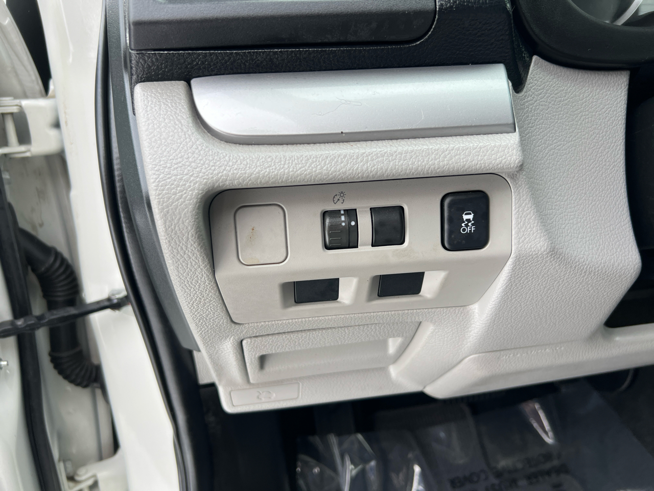 Subaru Forester 4dr CVT 2.5i Premium PZEV 2015