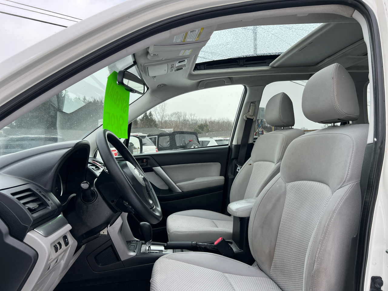 Subaru Forester 4dr CVT 2.5i Premium PZEV 2015