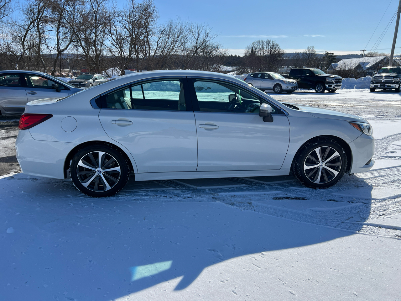 Subaru Legacy 4dr Sdn 2.5i Limited PZEV 2016