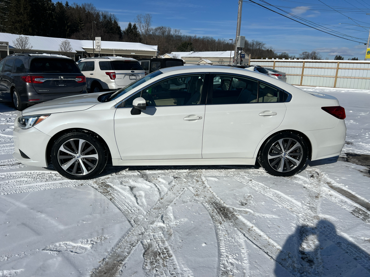 Subaru Legacy 4dr Sdn 2.5i Limited PZEV 2016