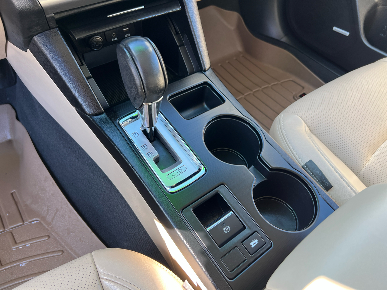 Subaru Legacy 4dr Sdn 2.5i Limited PZEV 2016