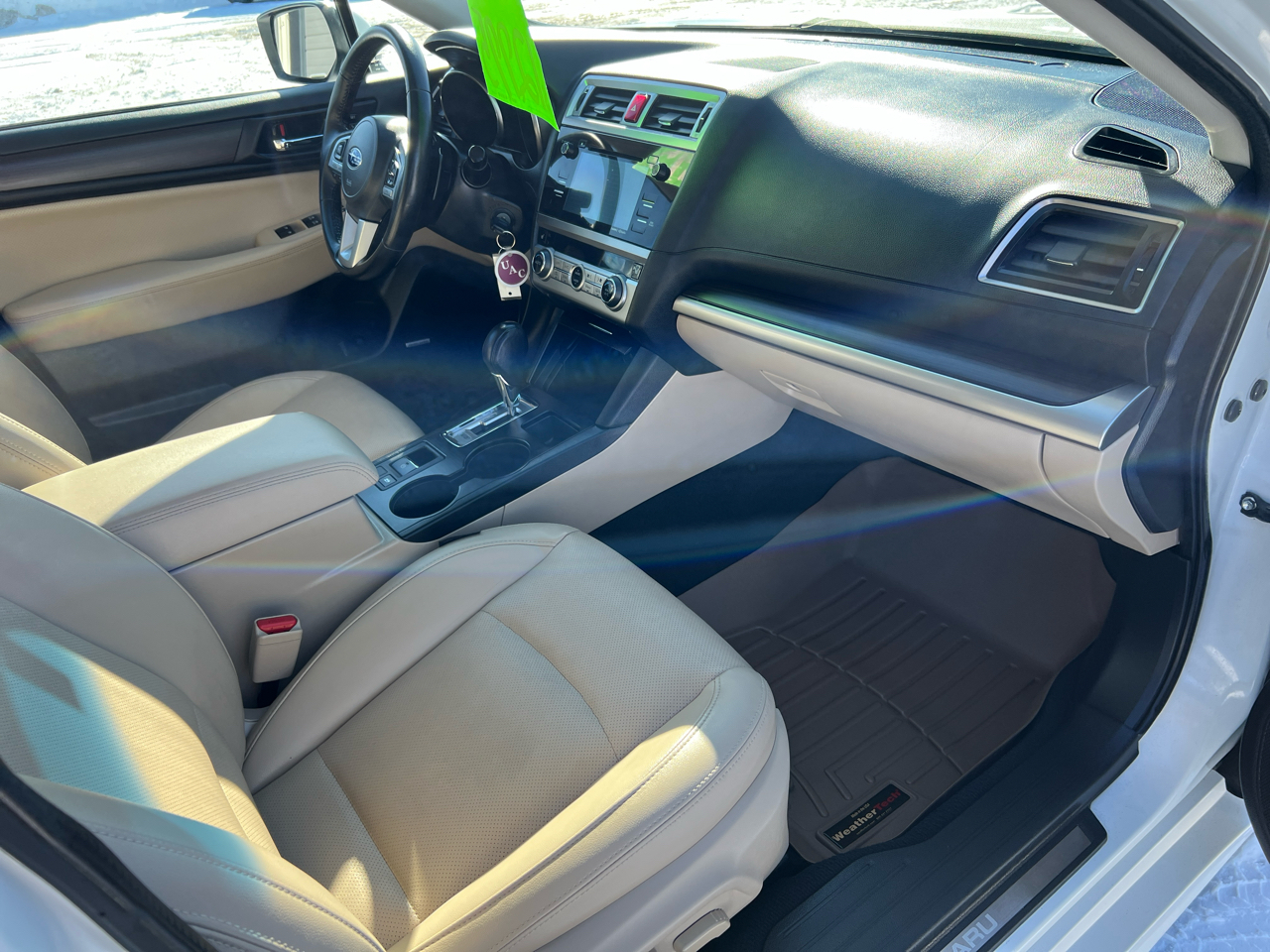 Subaru Legacy 4dr Sdn 2.5i Limited PZEV 2016