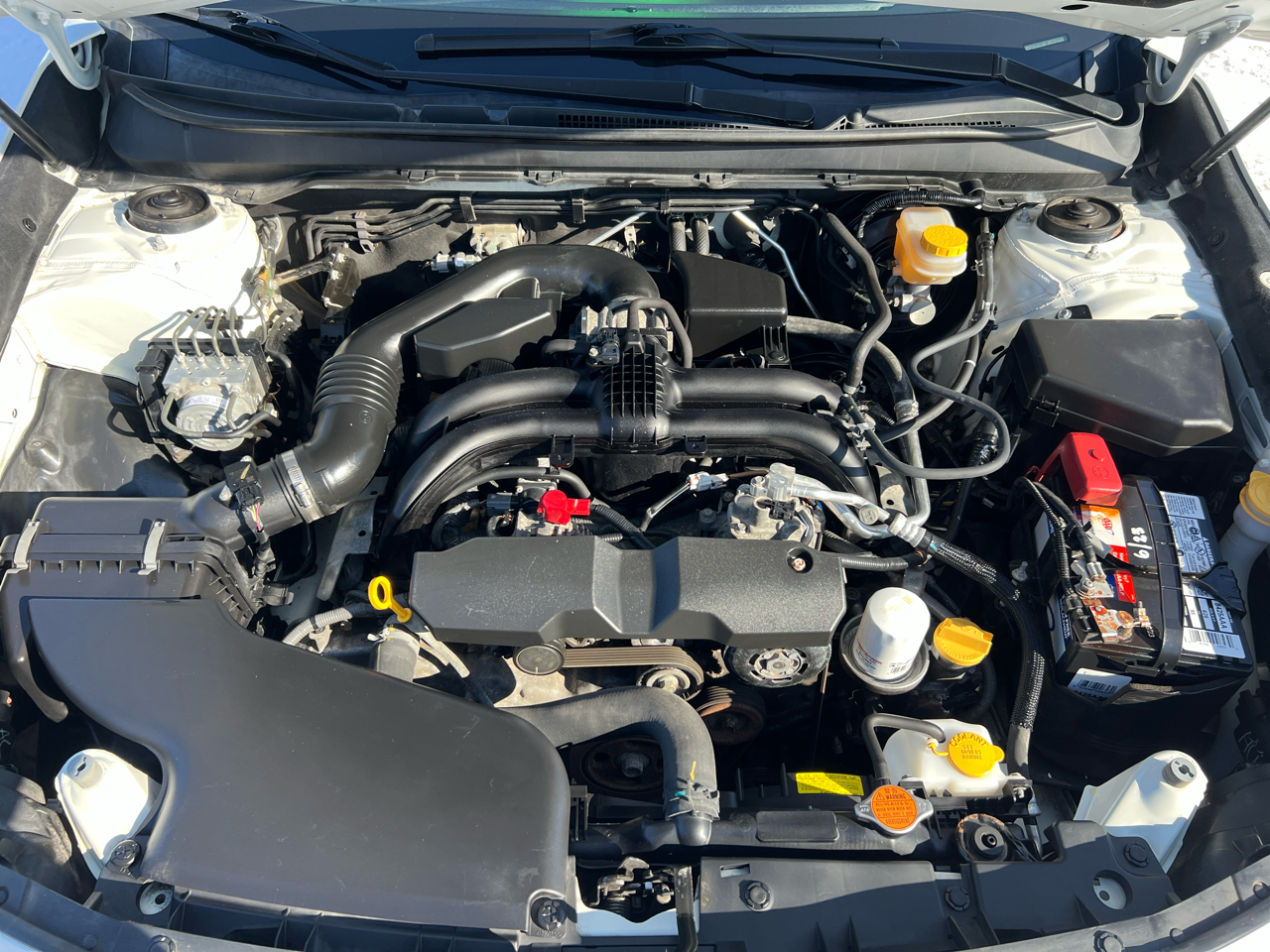 Subaru Legacy 4dr Sdn 2.5i Limited PZEV 2016