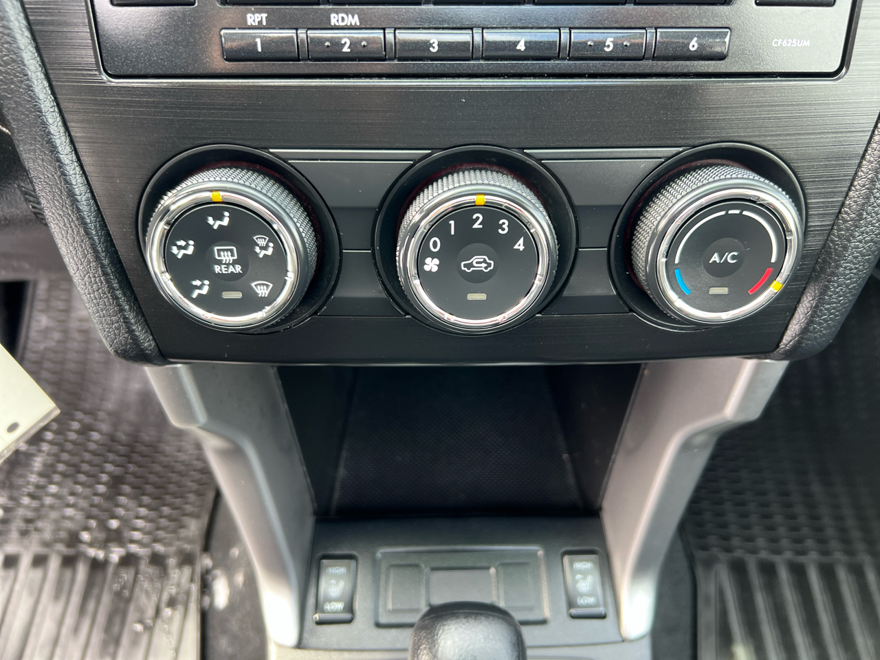 Subaru Forester 4dr Auto 2.5i Premium PZEV 2014