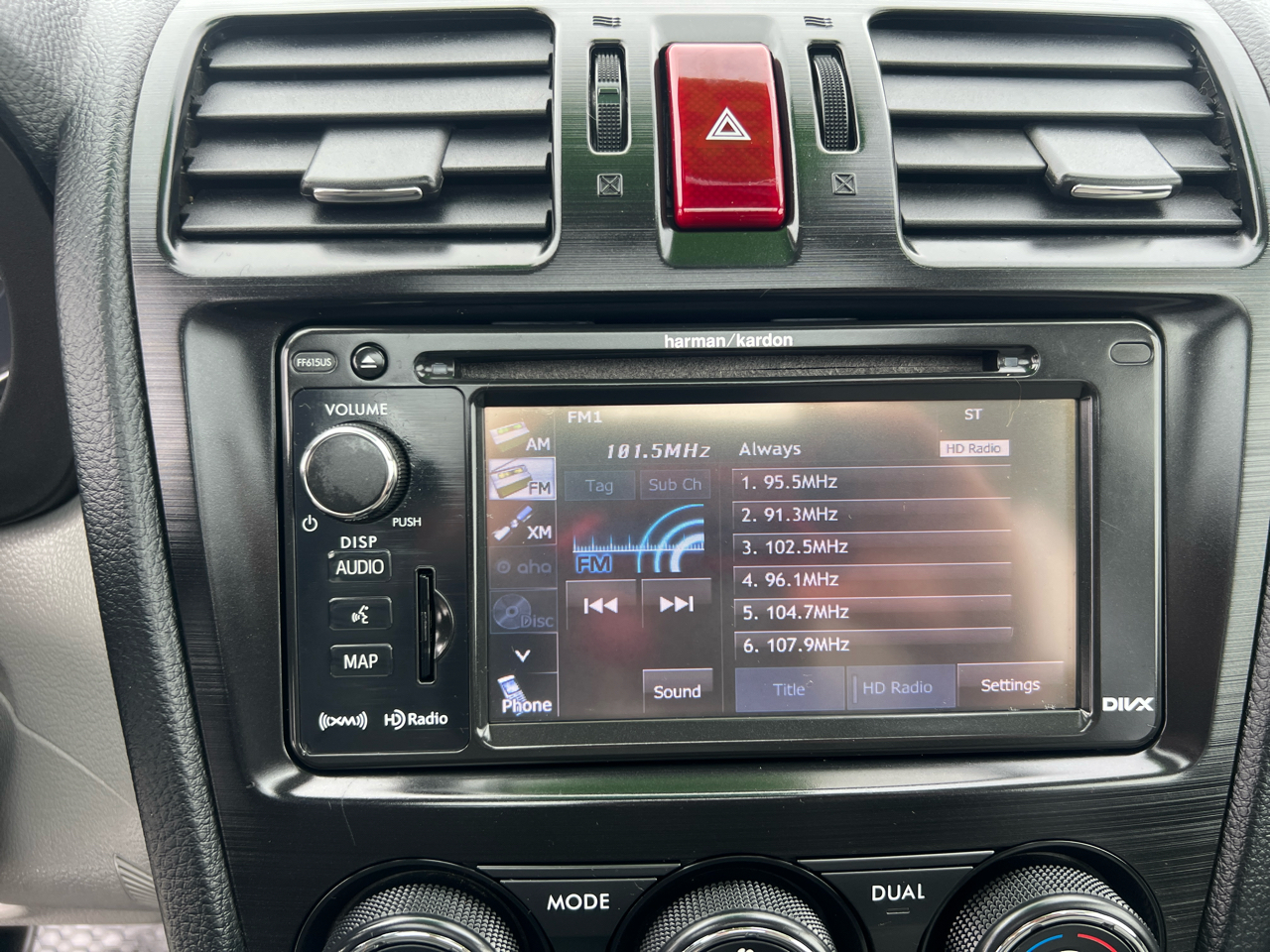 Subaru Forester 4dr Auto 2.5i Touring PZEV 2014