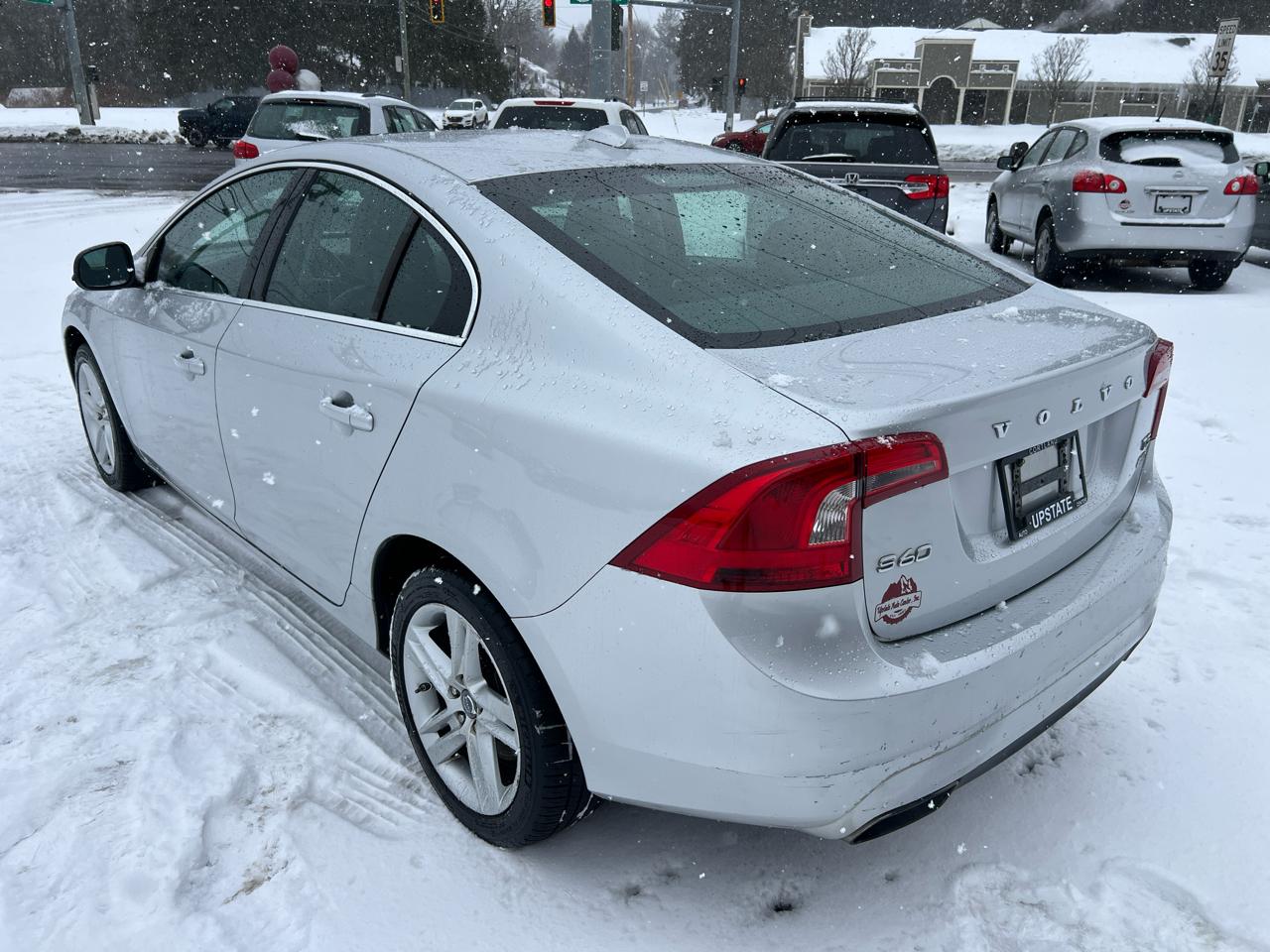 Volvo S60 4dr Sdn T5 Premier AWD 2015