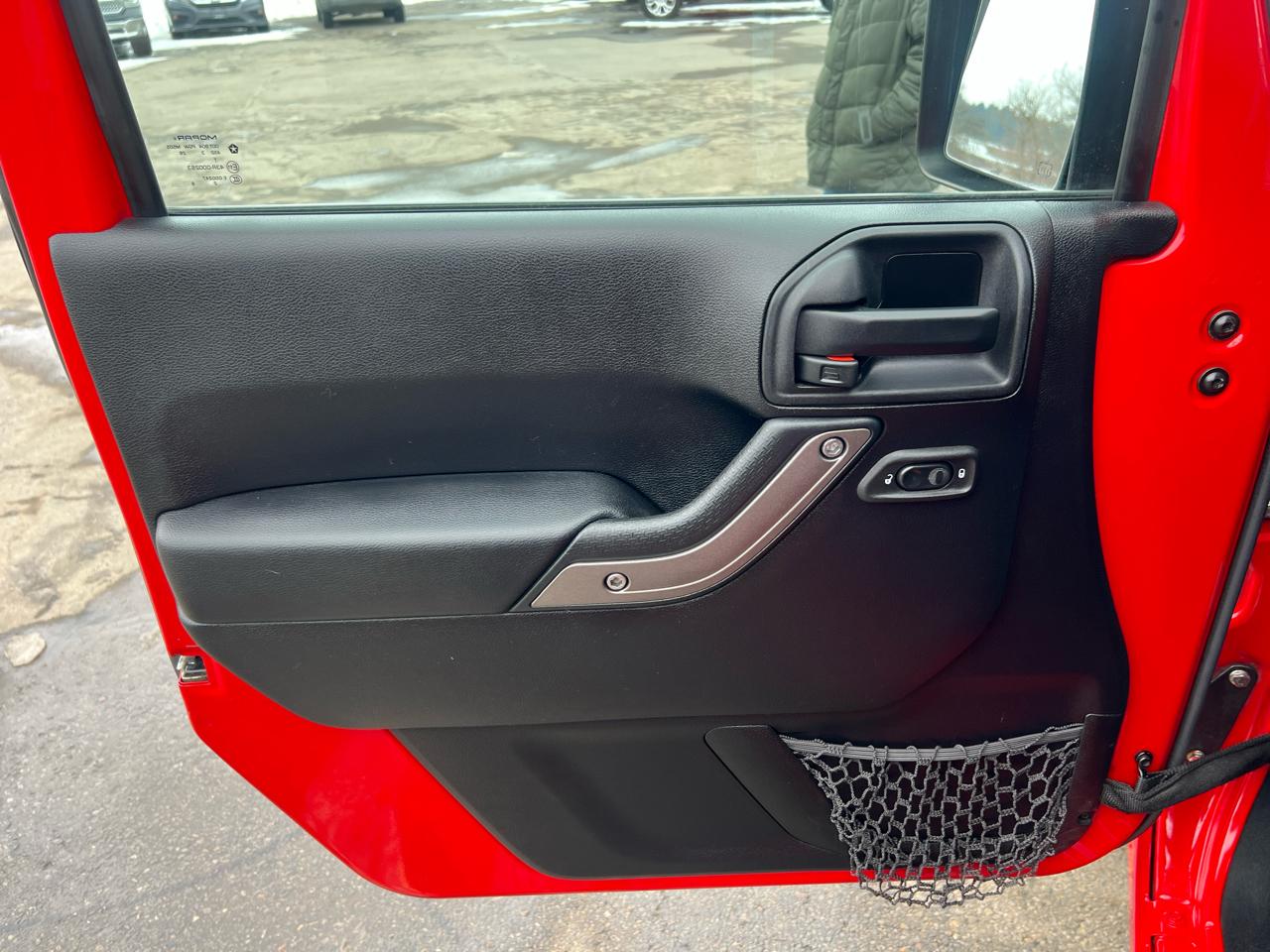 Jeep Wrangler Unlimited 4WD 4dr Sport 2014