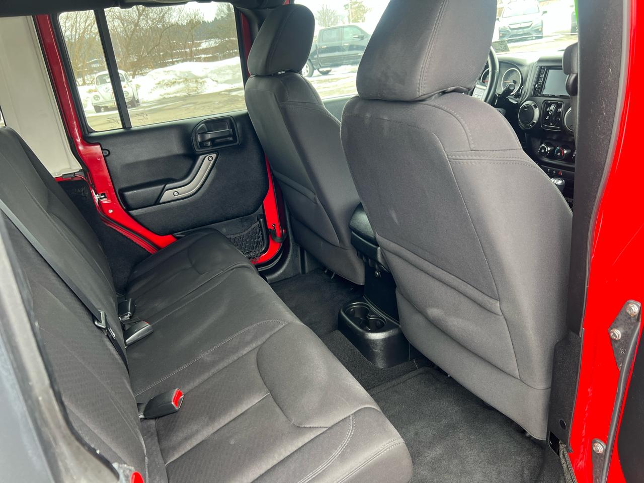 Jeep Wrangler Unlimited 4WD 4dr Sport 2014