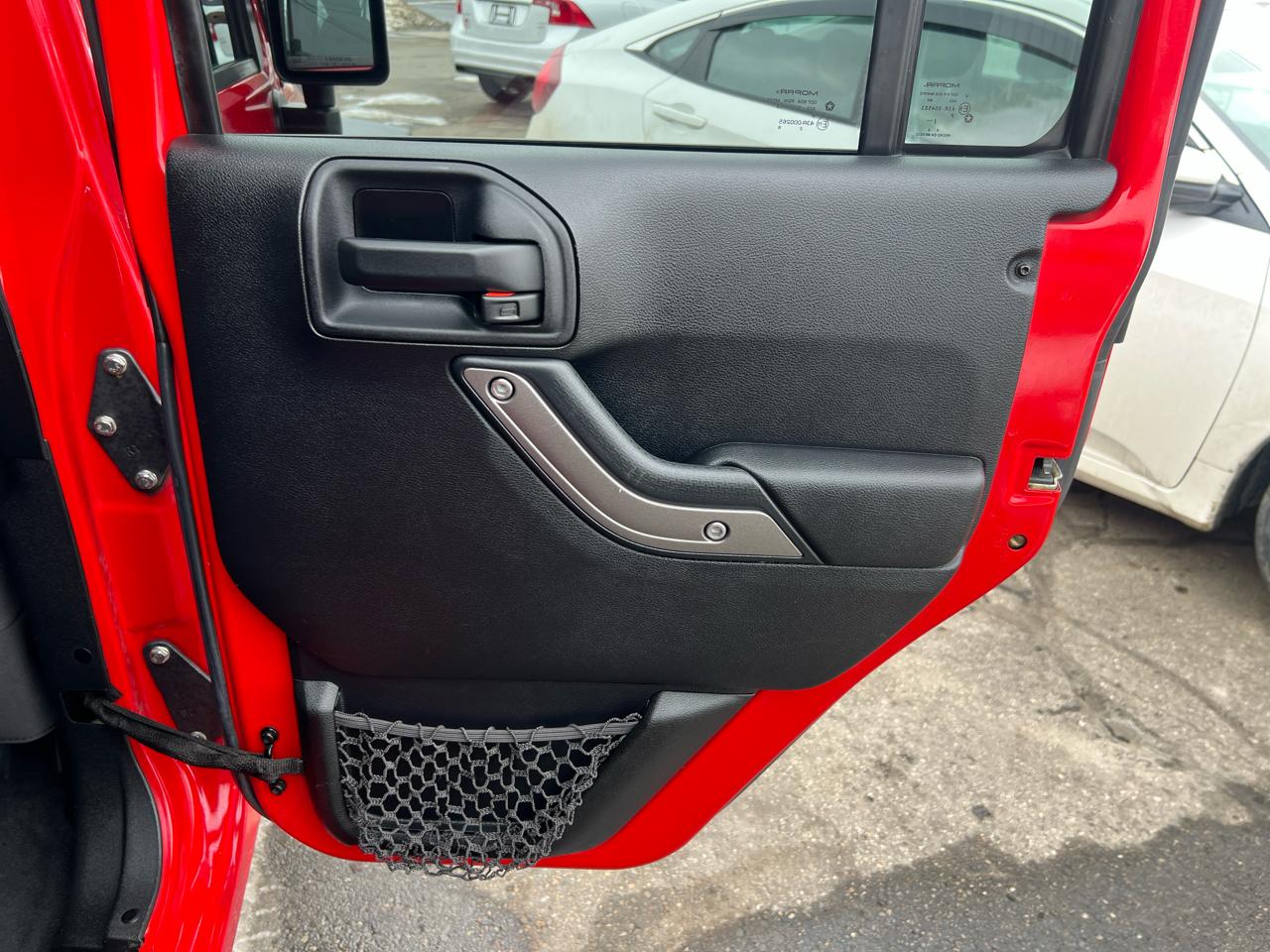 Jeep Wrangler Unlimited 4WD 4dr Sport 2014