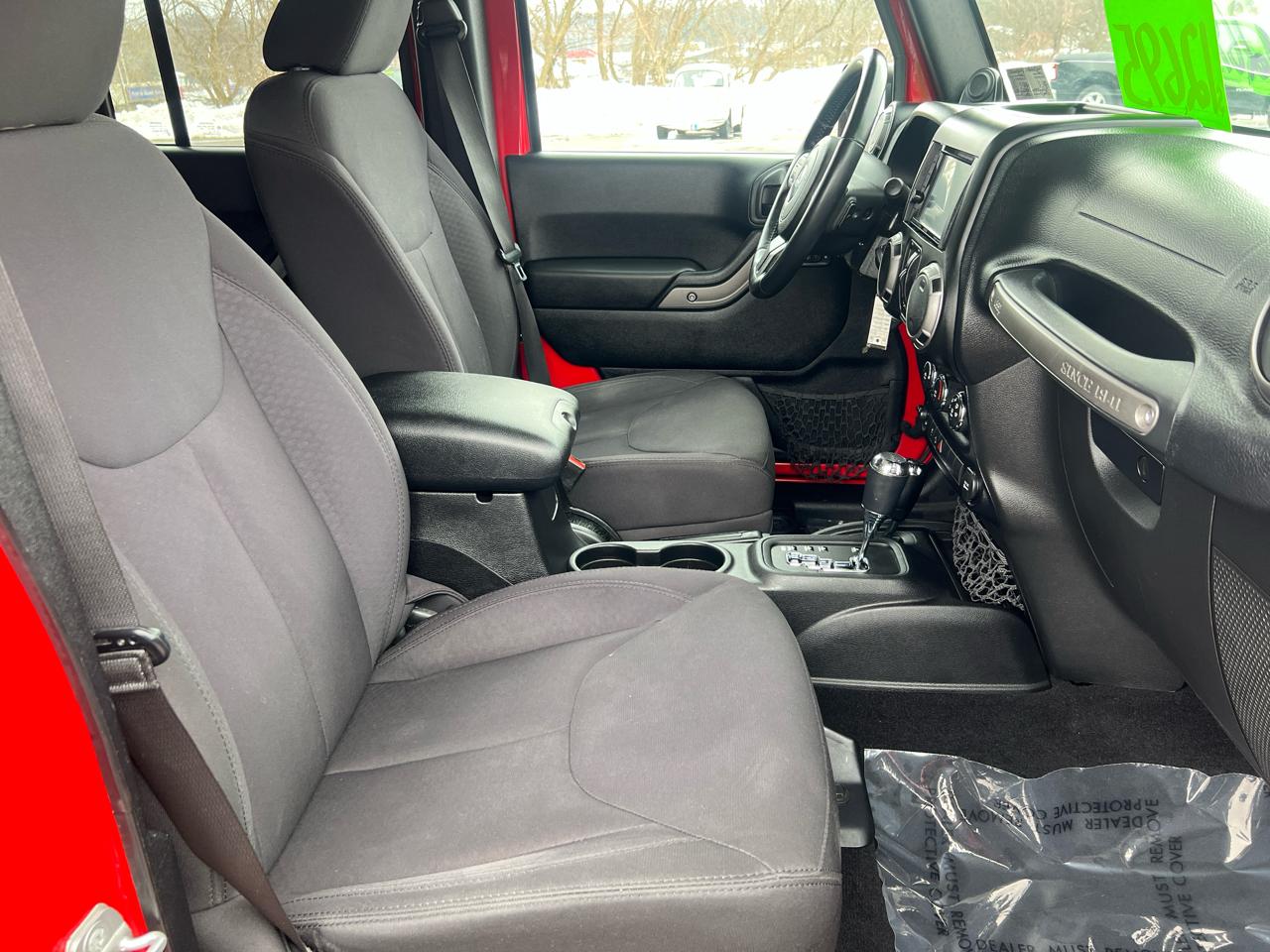 Jeep Wrangler Unlimited 4WD 4dr Sport 2014