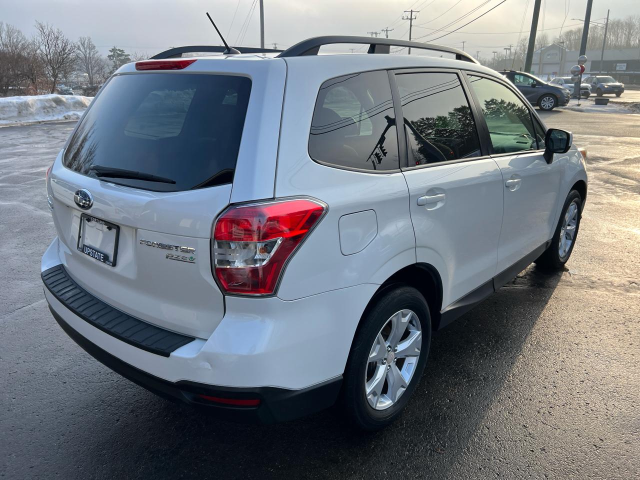 Subaru Forester 4dr Auto 2.5i Premium PZEV 2014