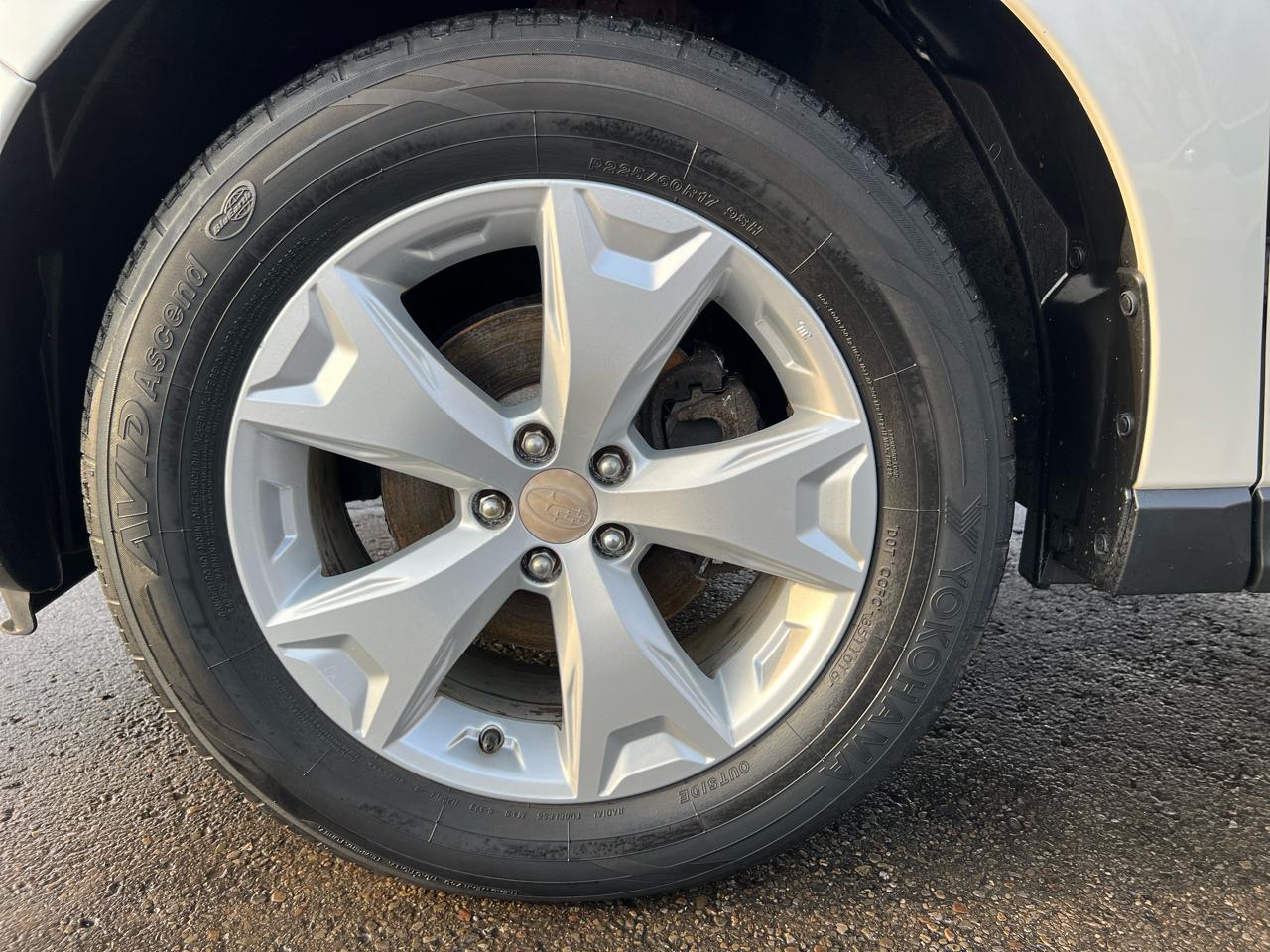 Subaru Forester 4dr Auto 2.5i Premium PZEV 2014