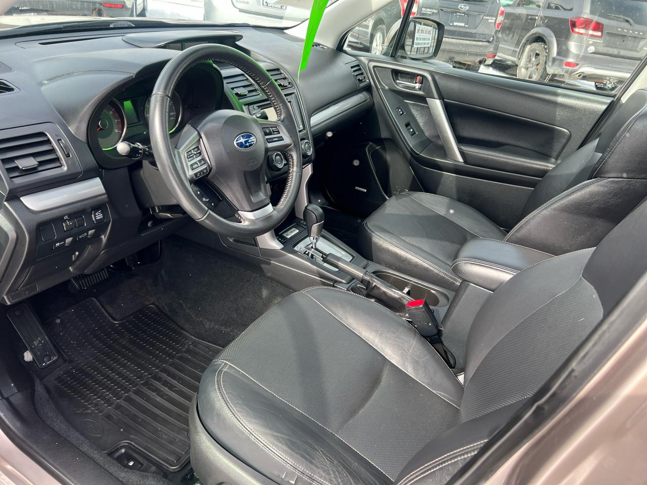 Subaru Forester 4dr CVT 2.5i Limited PZEV 2015