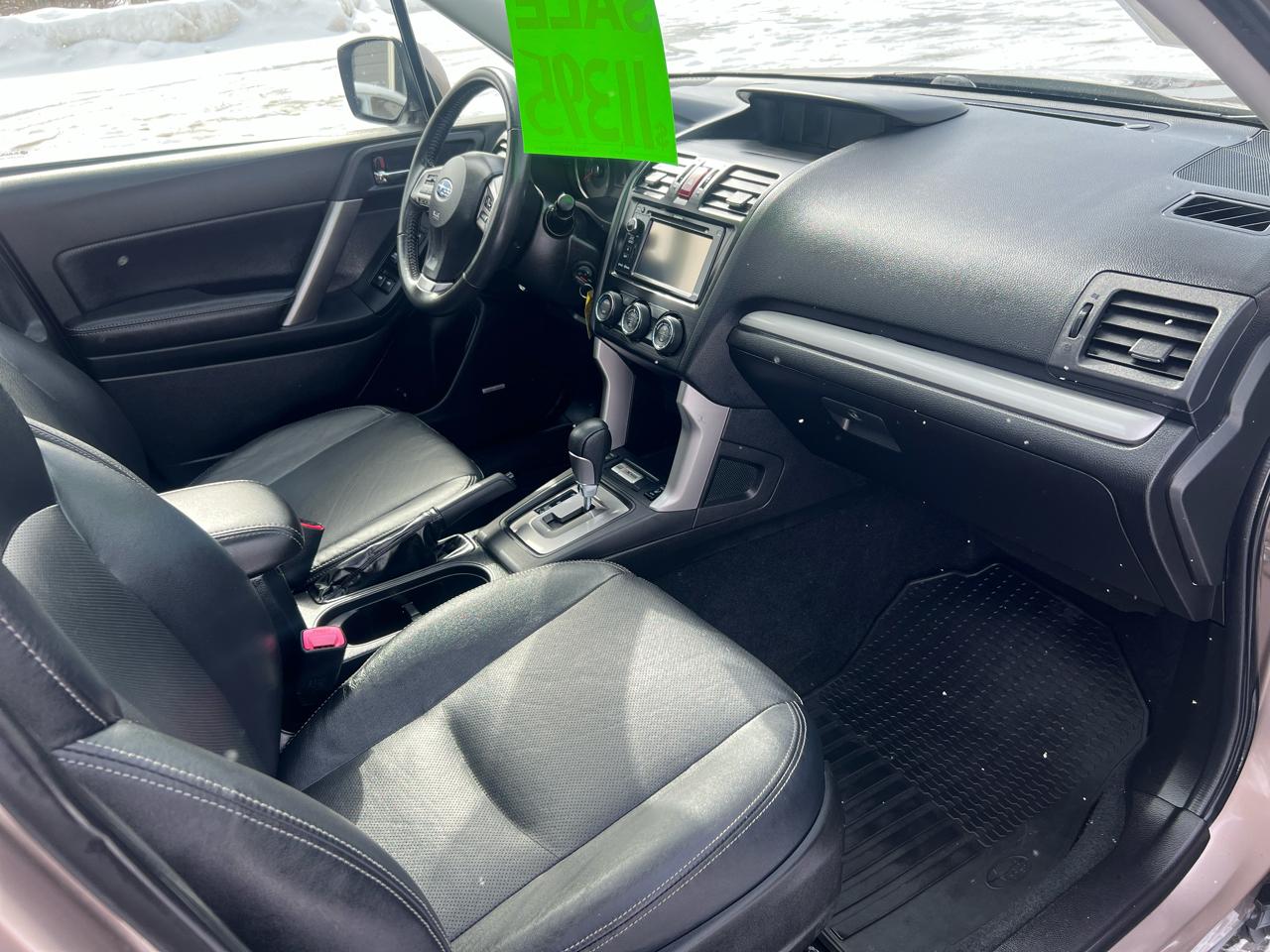 Subaru Forester 4dr CVT 2.5i Limited PZEV 2015