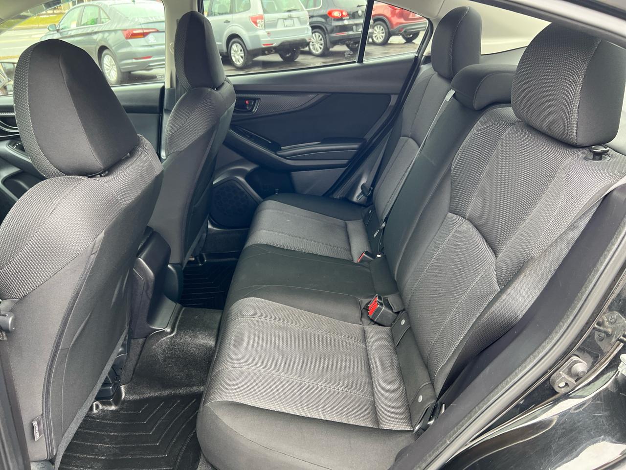 Subaru Impreza 2.0i 4-door CVT 2018