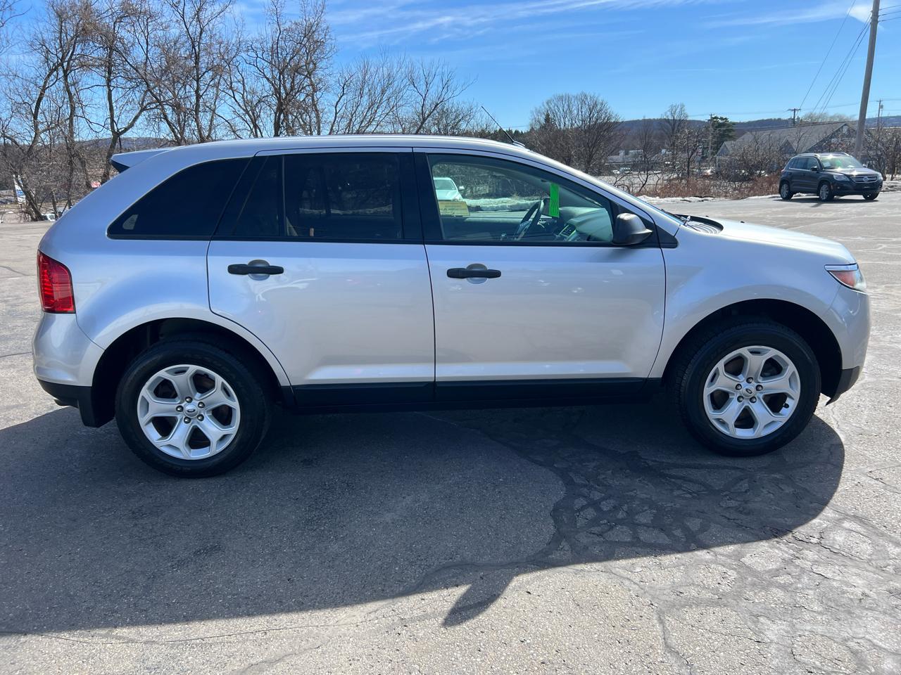 Ford Edge 4dr SE AWD 2013